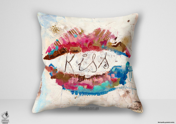 کوسن مدرن Cornée بوسه اثر کورنه پاتریک (IG 3707)