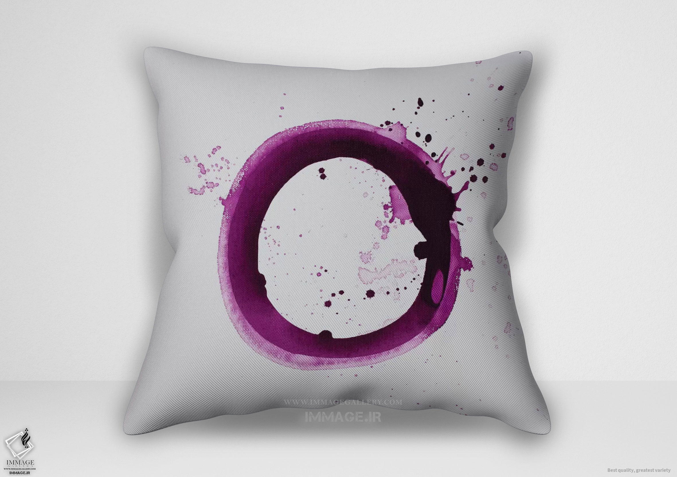 کوسن مینیمال ضربدر و دایره های دو اثر کنت یانگستروم (MN 2426)