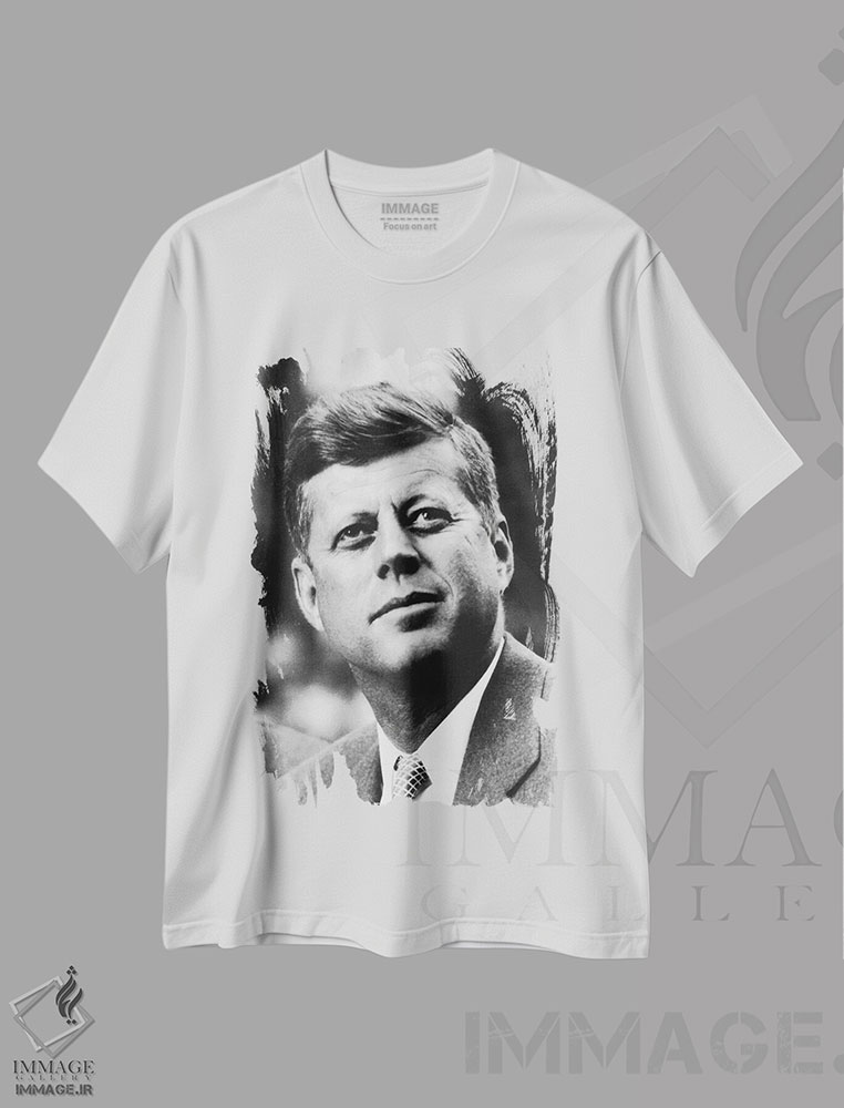 تیشرت طرح دار پرترهٔ جان اف کندی، عکاسی سیاه و سفید اثر هنرمند ناشناس | immage.ir