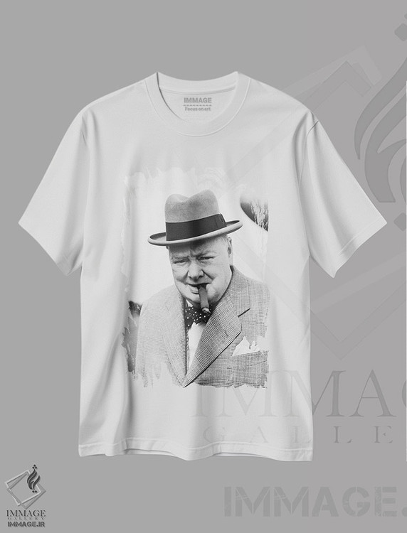 تیشرت طرح دار پرترهٔ وینستون چرچیل، عکاسی سیاه و سفید اثر هنرمند ناشناس | فروشگاه ایماژ