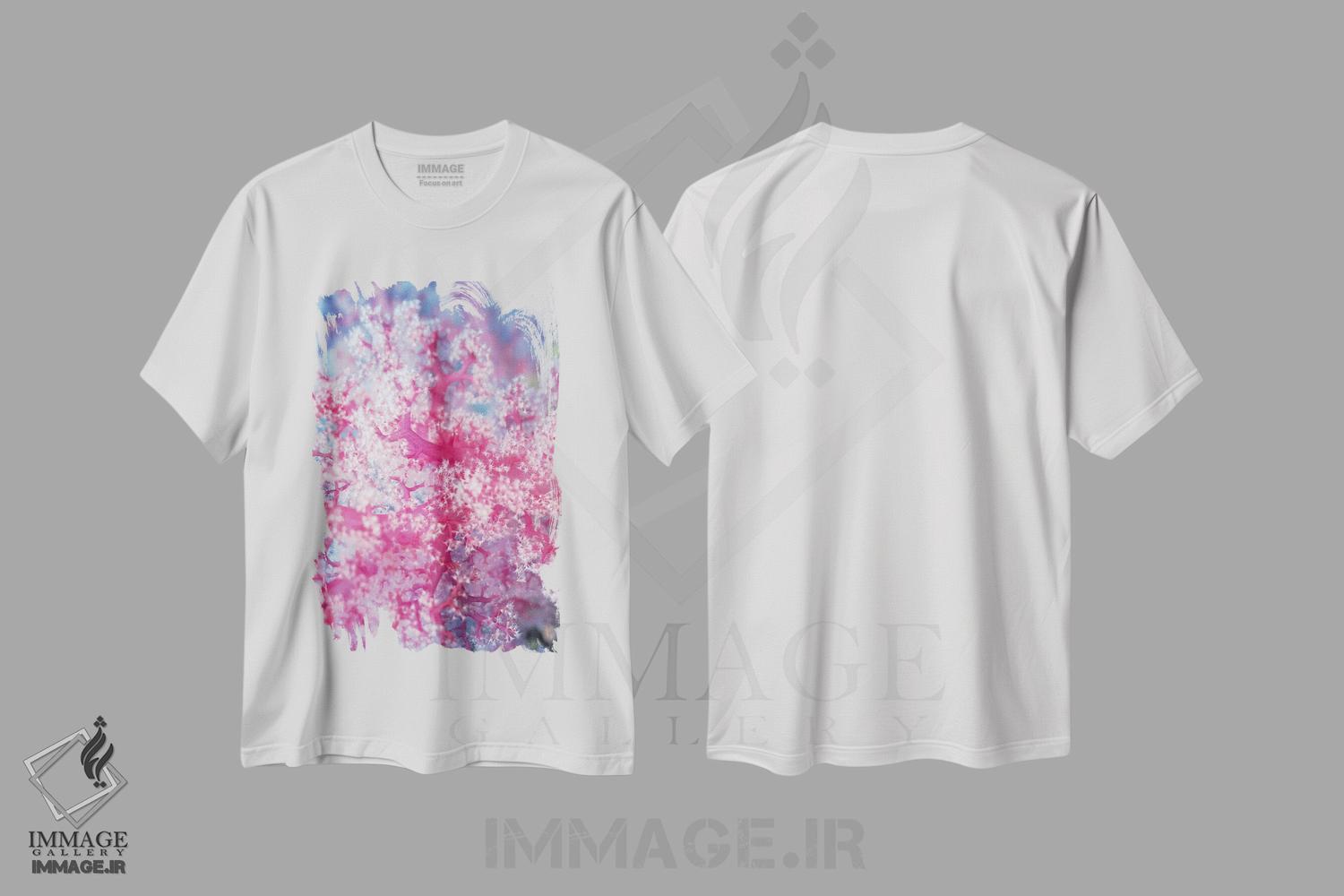 تیشرت طرح دار مرجان صورتی گران بها، مدیوم اثر هنرمند ناشناس | immage.ir