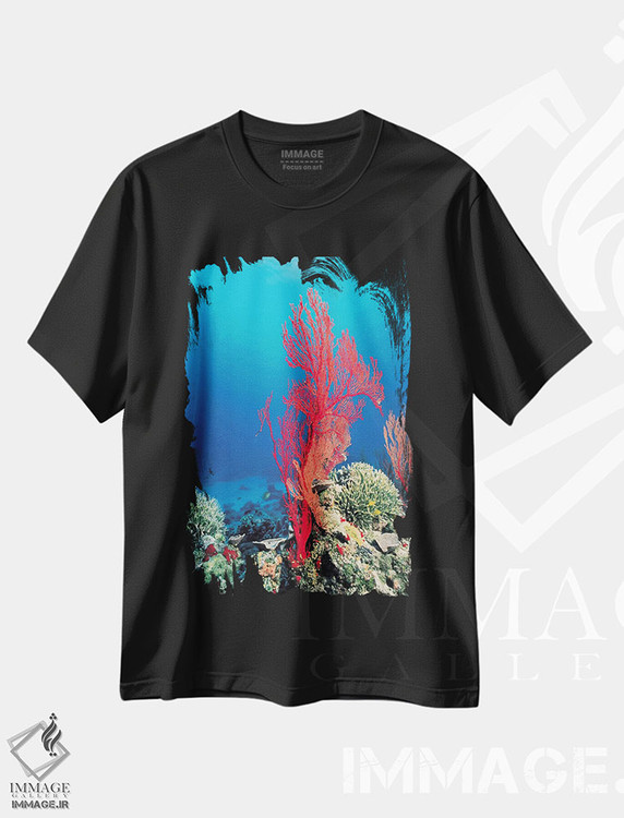 تیشرت طرح دار مرجان قرمز، مدیوم اثر هنرمند ناشناس | immage.ir