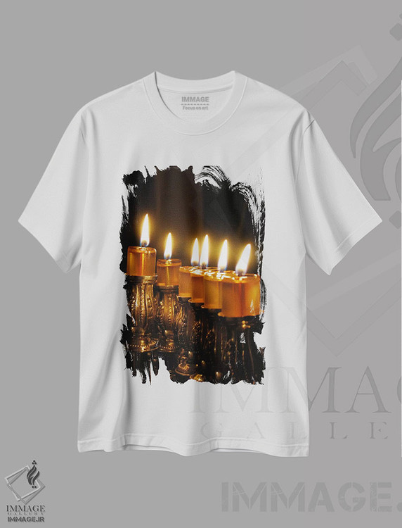تیشرت طرح دار شمعدان منورا، دکور تعطیلات اثر هنرمند ناشناس | immage.ir