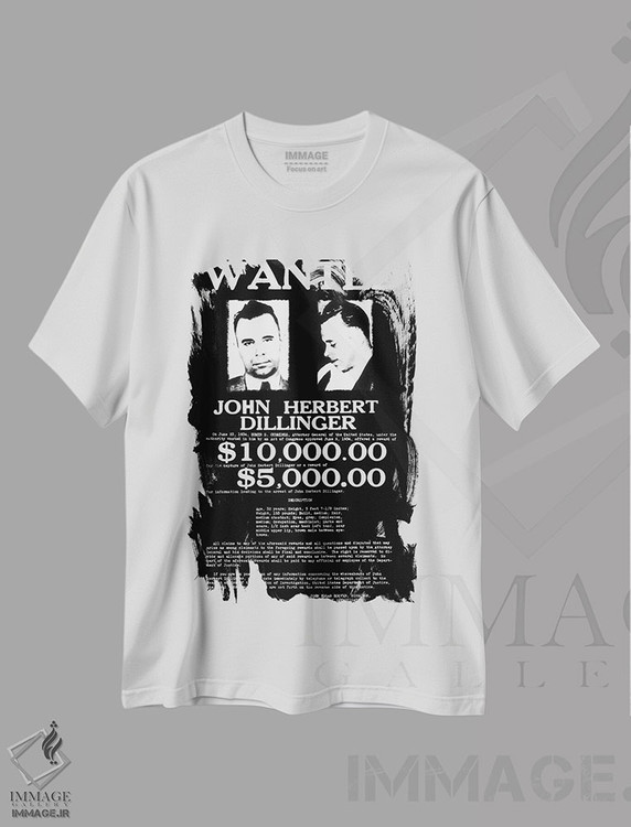 تیشرت طرح دار تحت تعقیب، عکاسی سیاه و سفید اثر فایو بای فایو کالکتیو | immage.ir