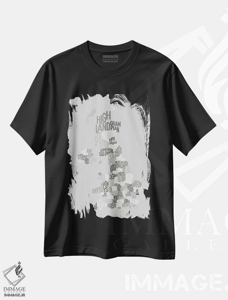 تیشرت طرح دار نقشهٔ متنی شهرستان های بریتانیا، آبستره اثر مایکل تامپست | immage.ir
