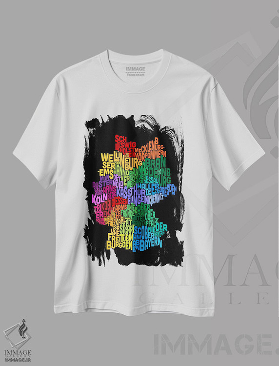 تیشرت طرح دار نقشهٔ متنی آلمان ۲، آبستره اثر مایکل تامپست | فروشگاه ایماژ