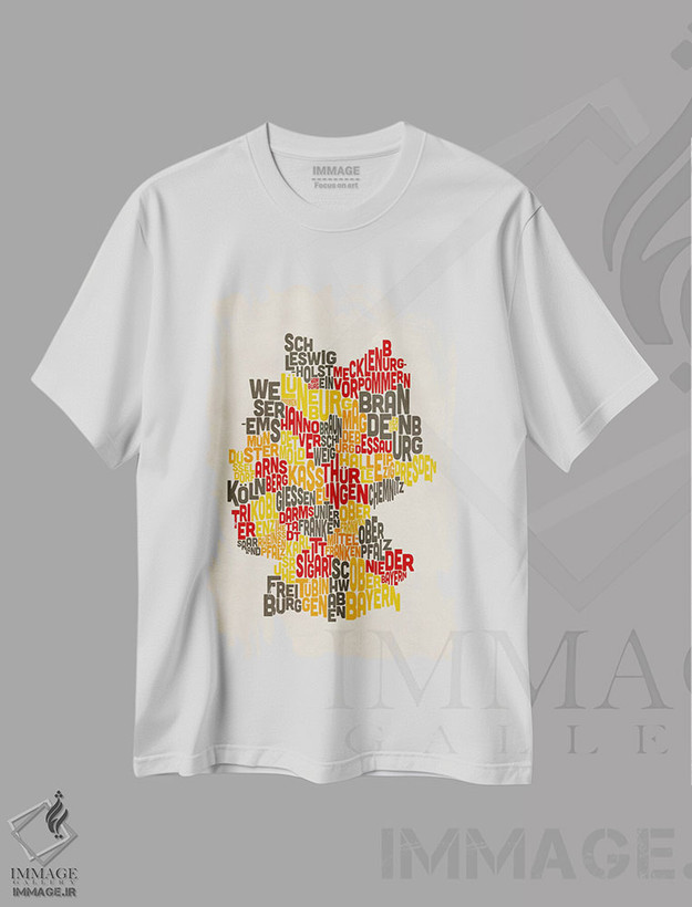 تیشرت طرح دار نقشهٔ متنی آلمان ۴، آبستره اثر مایکل تامپست | فروشگاه ایماژ