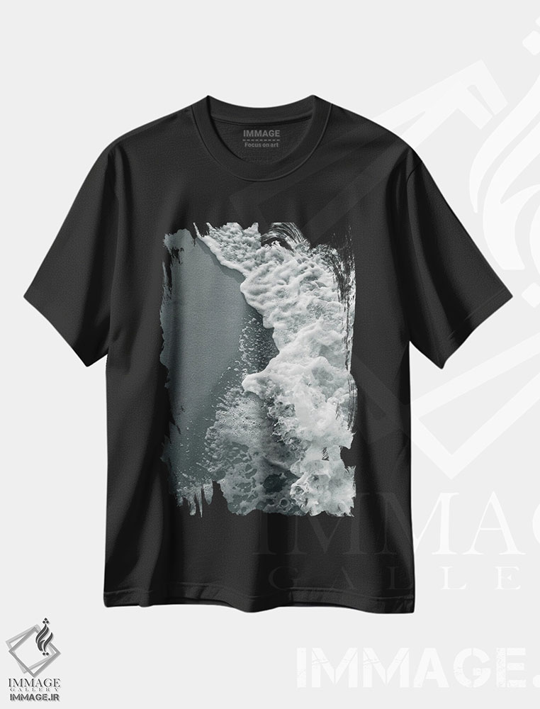 تیشرت طرح دار زیبایی اقیانوس نقره ای خاکستری I، دکور ساحلی اثر هنر آنیتا و بلا | immage.ir