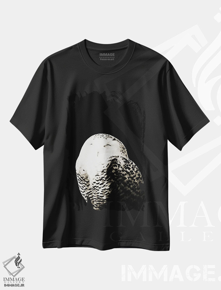 تیشرت طرح دار جغد برفی I، عکاسی سیاه و سفید اثر هنر آنیتا و بلا | فروشگاه ایماژ