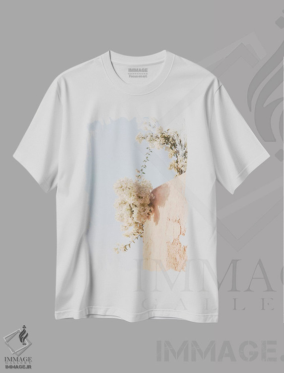 تیشرت طرح دار رویای زیبایی اویای سانتورینی IV، تزئینی اثر هنر آنیتا و بلا | فروشگاه ایماژ