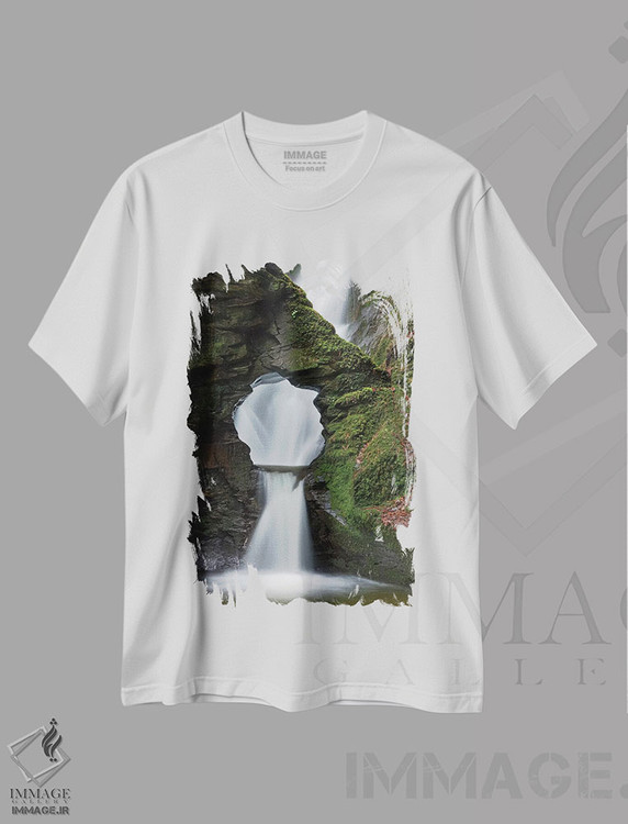تیشرت طرح دار چاه مرلین، تزئینی اثر آدام برتون | immage.ir