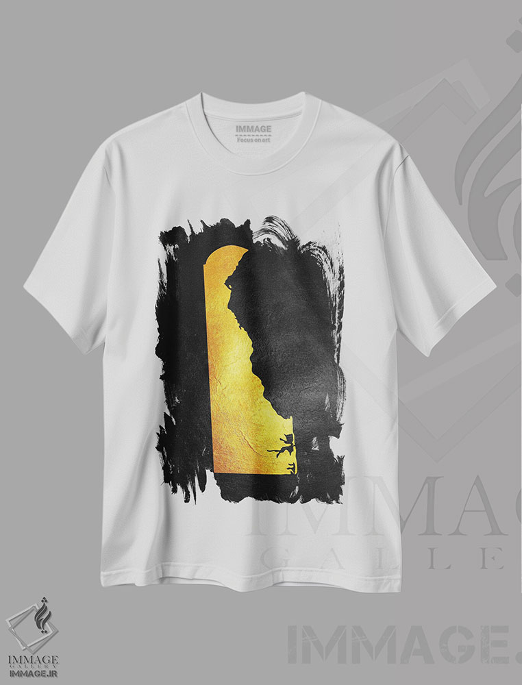 تیشرت طرح دار نقشه طلایی دلاور، تزئینی اثر آدریان بالدُوینو | immage.ir