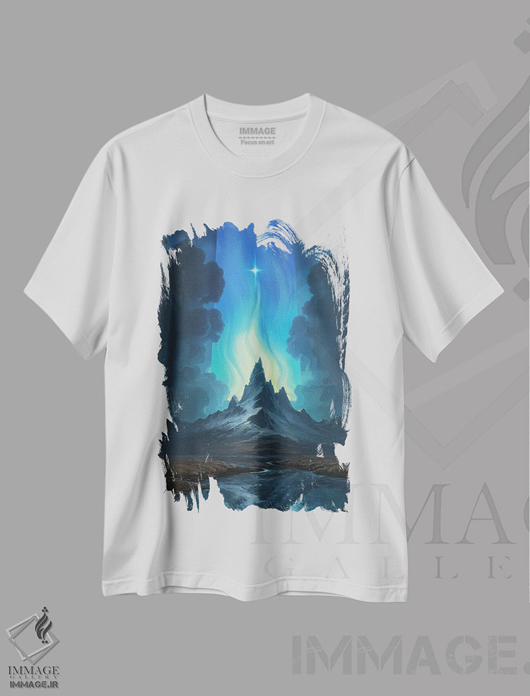 تیشرت طرح دار ابرنواختر، دکوراسیون جایگزین اثر آرتم رادس چبوخا | فروشگاه ایماژ