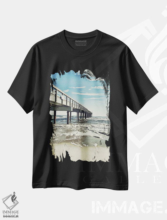 تیشرت طرح دار کنار اسکله، مدیوم اثر آکوستا | فروشگاه ایماژ