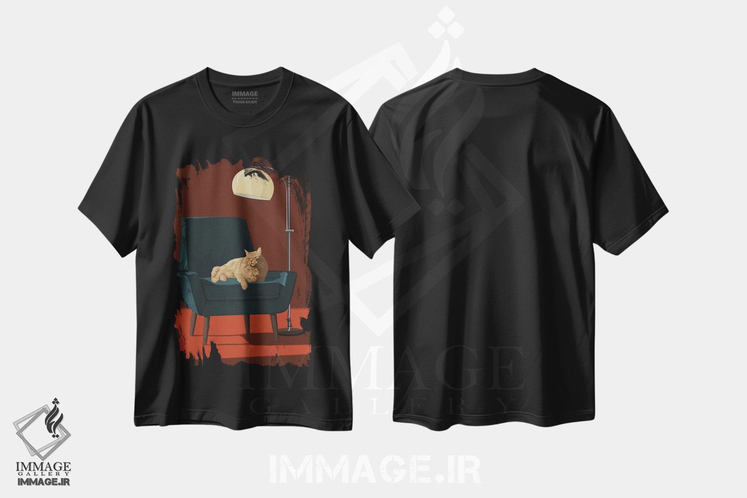 تیشرت طرح دار گربه ها روی صندلی های شیک III، تزئینی اثر آرت کت ایلاستریتد | فروشگاه ایماژ