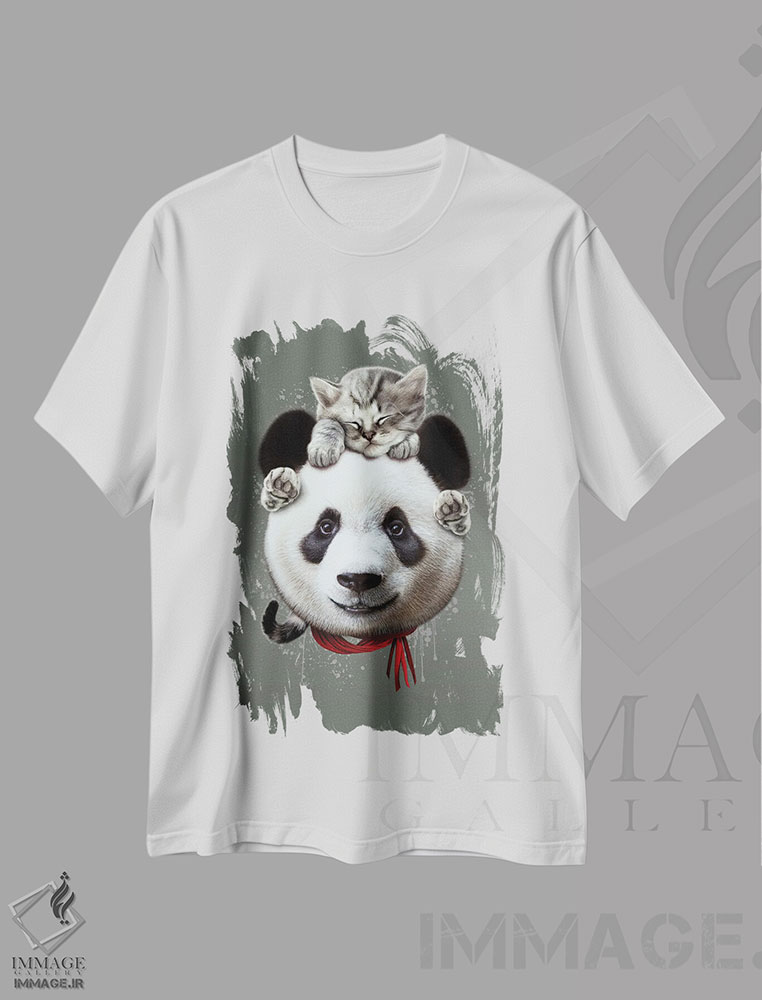 تیشرت طرح دار گربه روی پاند، تزئینی اثر آدام لاولس | immage.ir