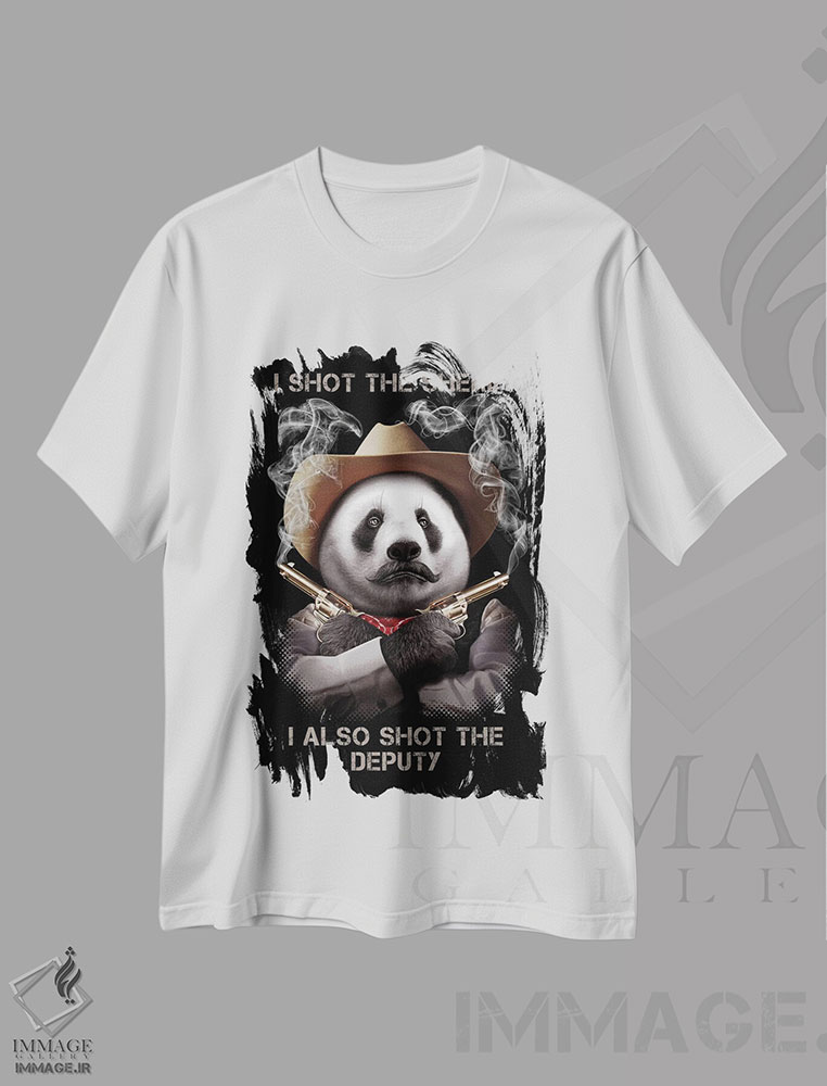 تیشرت طرح دار کلانتر، تزئینی اثر آدام لاولس | immage.ir