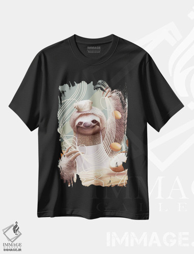 تیشرت طرح دار کُندرو در حال تهیهٔ نودل، هنر دیجیتال اثر آدام لاولس | فروشگاه ایماژ