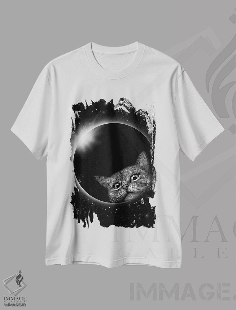 تیشرت طرح دار گرفتگی گرهنه، تزئینی اثر آدام لاولس | immage.ir