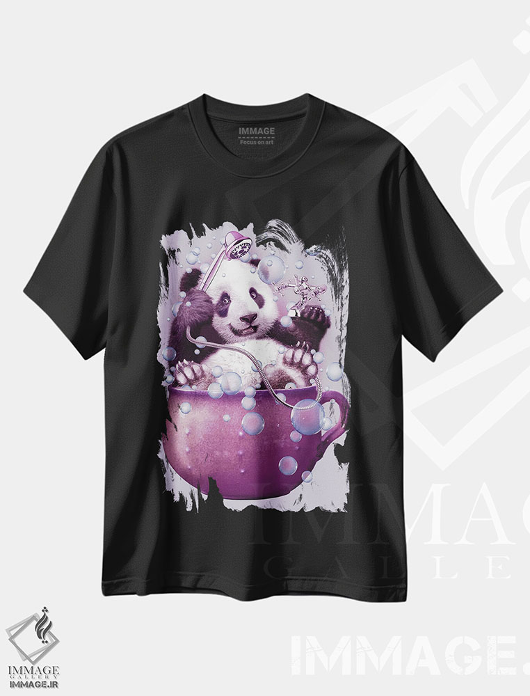 تیشرت طرح دار حمام پاندا، تزئینی اثر آدام لاولس | فروشگاه ایماژ