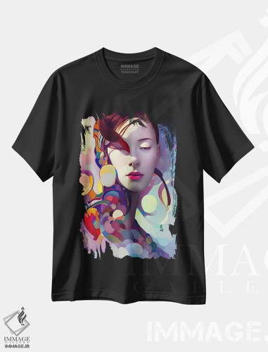 تیشرت طرح دار زنی که کاندینسکی به او افتخار می کند ۱، هنر دیجیتال اثر آلساندرو دلا توره | فروشگاه ایماژ