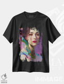 تیشرت طرح دار زنی که کاندینسکی به او افتخار می کند ۱۰، هنر دیجیتال اثر آلساندرو دلا توره | فروشگاه ایماژ
