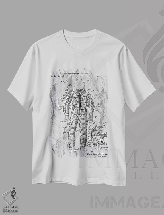 تیشرت طرح دار پوستر ثبت اختراع لباس فضانوردی، دست نقاشی و طراحی دستی اثر آلساندرو دلا توره | immage.ir