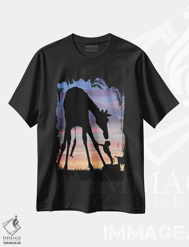 تیشرت طرح دار زرافه، عکاسی ترکیبی اثر عبدالله ایویندار | فروشگاه ایماژ