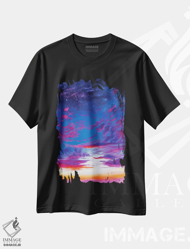 تیشرت طرح دار گرگ ومیش کوه دوم، دکور معاصر اثر آندریا فِیرفرویس | فروشگاه ایماژ