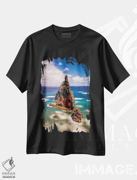 تیشرت طرح دار صخره جزیره مادیرا پرتغال، مدیوم اثر الکس جی پرز | فروشگاه ایماژ