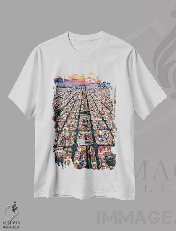 تیشرت طرح دار غروب شهر بارسلونا اسپانیا از بالا، عکاسی هوایی اثر الکس جی پرز | immage.ir