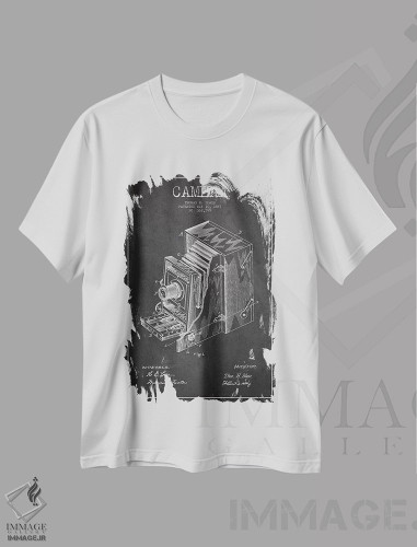 تیشرت طرح دار نقشهٔ اختراع دوربین، وینتیج و رترو اثر پیکسل کهنه | فروشگاه ایماژ