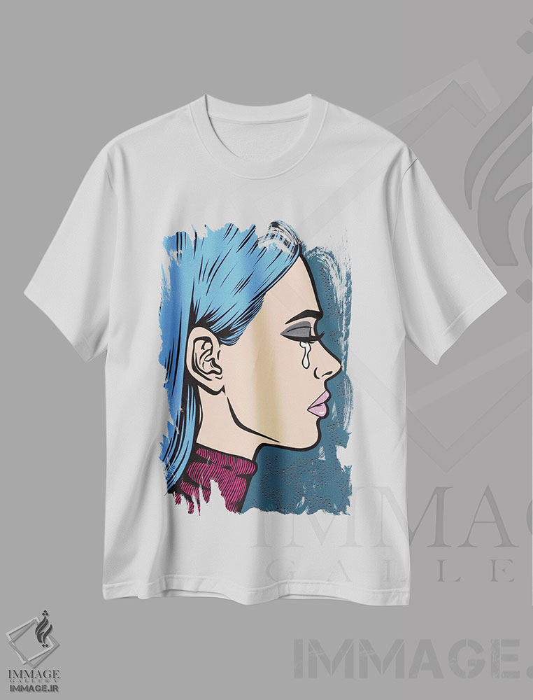 تیشرت طرح دار دختر غمگین با یقه اسکی آبی، هنر فاخر معاصر اثر آلیسون گاتچل | immage.ir