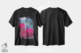 تیشرت طرح دار رزها قرمز هستند، مدیوم اثر آن هادک | فروشگاه ایماژ