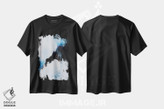 تیشرت طرح دار کوه سیاه شکسته اثر جولی احمد | فروشگاه ایماژ