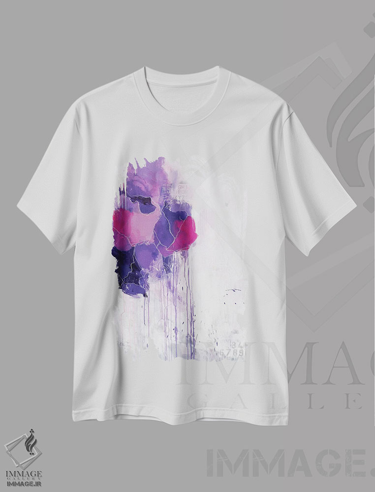 تیشرت طرح دار آشفته و داغان اثر جولی احمد | immage.ir