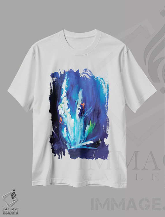 تیشرت طرح دار کار را پیش ببر اثر جولی احمد | immage.ir