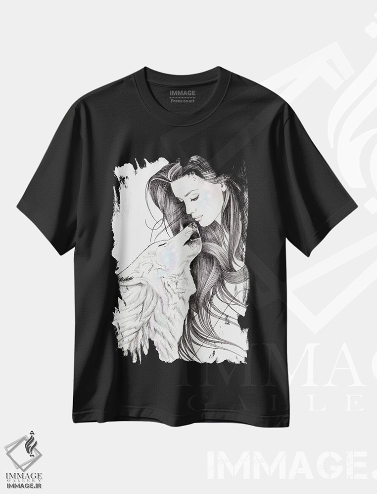 تیشرت طرح دار گرگ جادوگر، نقاشی و تصویرگری سیاه و سفید اثر آندریا هرنیاک | فروشگاه ایماژ