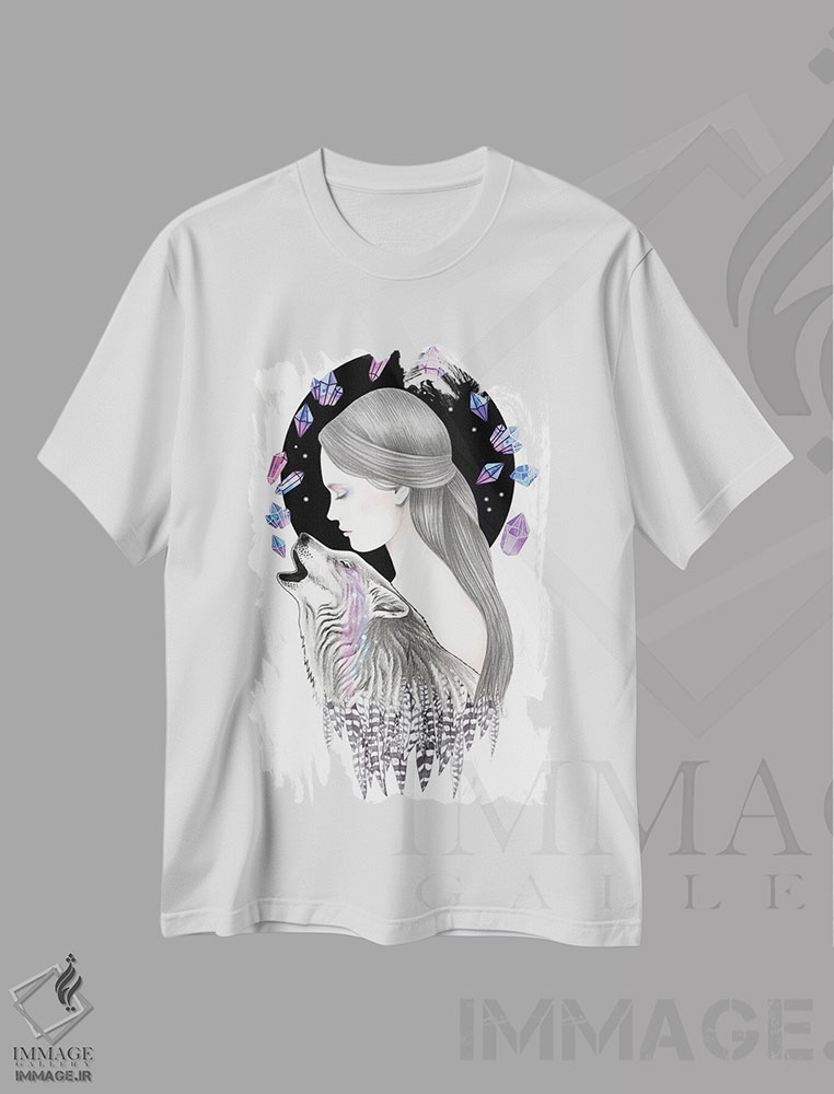 تیشرت طرح دار کریستال، دست نقاشی و طراحی دستی اثر آندریا هرنیاک | immage.ir