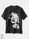 تیشرت طرح دار مرلین مونرو ۴، هنر دیجیتال سیاه و سفید اثر احمد شریف | فروشگاه ایماژ