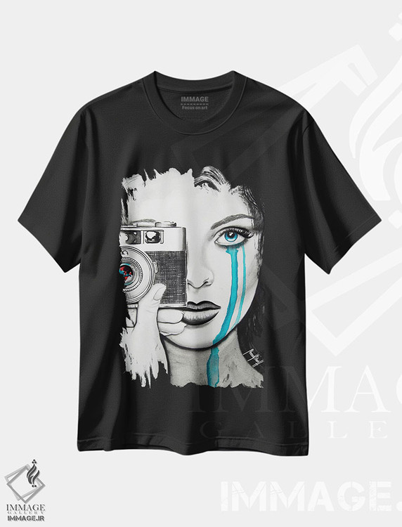 تیشرت طرح دار عکس تو، مدیوم اثر احمد شریف | فروشگاه ایماژ