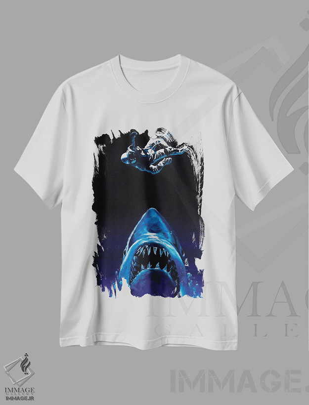 تیشرت طرح دار شکارچی جهان، دکوراسیون جایگزین اثر الک هاکسلی | فروشگاه ایماژ