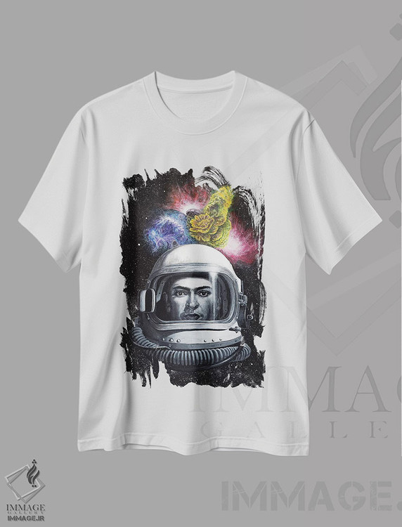 تیشرت طرح دار خانه کیهانی، دکوراسیون جایگزین اثر الک هاکسلی | immage.ir