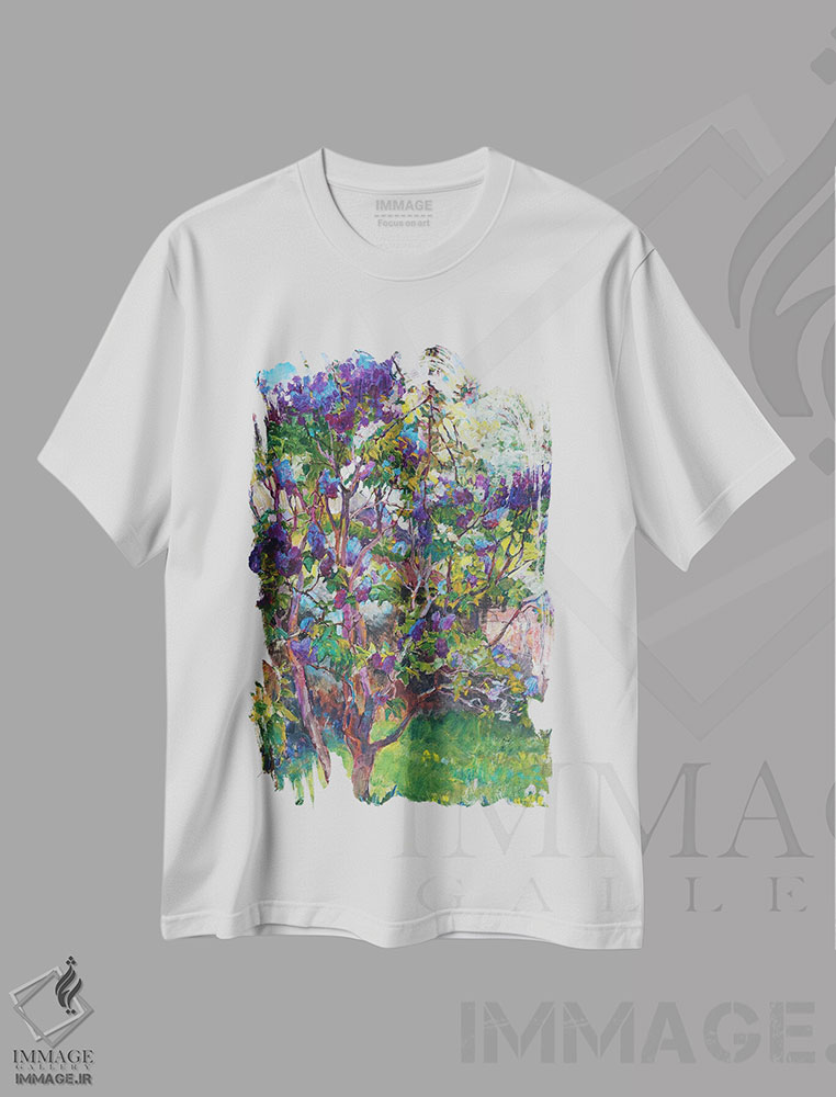 تیشرت طرح دار منظره ای با درختان یاس بنفش، دکور معاصر اثر اندریی کوتساچنکو | immage.ir