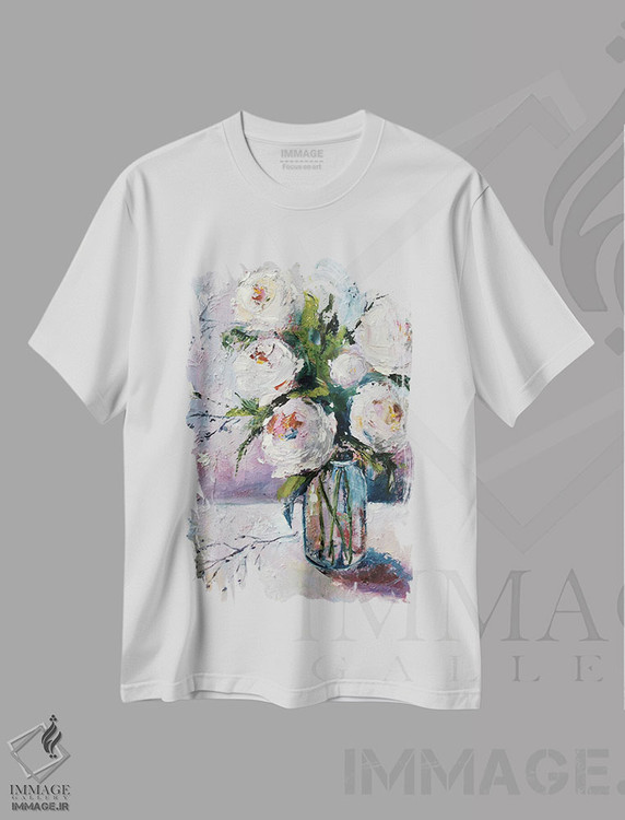 تیشرت طرح دار رزهای سفید، دکور معاصر اثر الکساندرا جاگودا | immage.ir