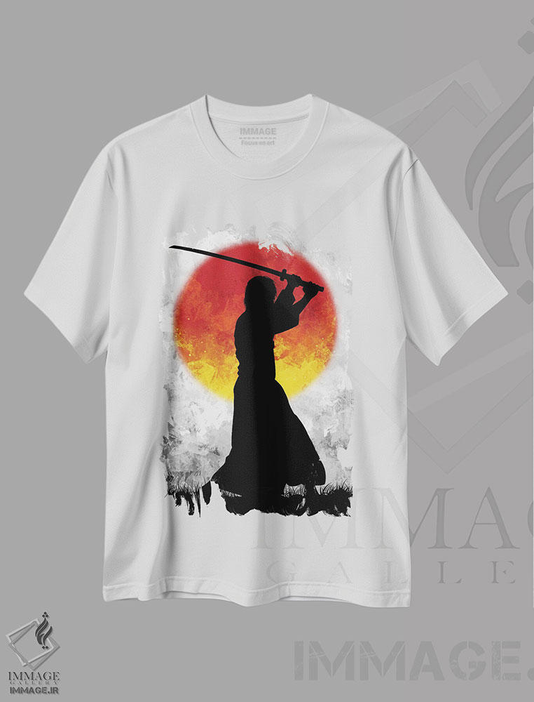 تیشرت طرح دار ماه سامورایی سفید، دکور آسیایی اثر نیکیتا آباکوموف | immage.ir