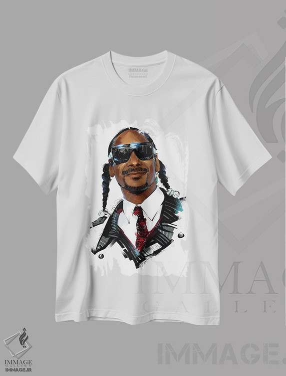 تیشرت طرح دار اسنوپ داگ، هنر آمریکایی آفریقایی تبار اثر نیکیتا آباکوموف | immage.ir