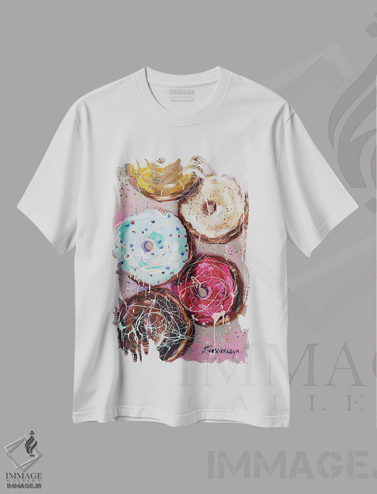 تیشرت طرح دار دونات های شیرین، مدیوم اثر آلیاکساندرا تسسارسکایا | immage.ir
