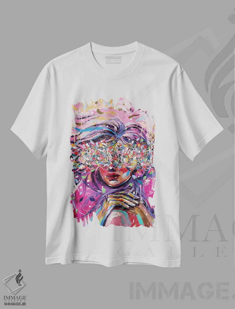 تیشرت طرح دار بهار در هوا، مدیوم اثر آلیاکساندرا تسسارسکایا | immage.ir