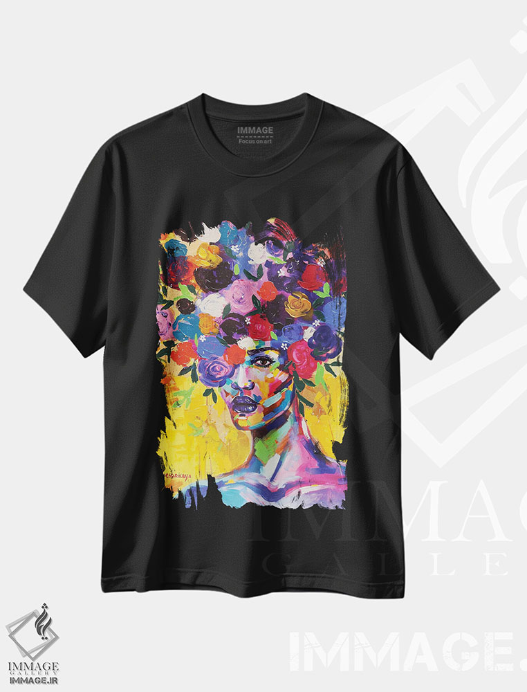 تیشرت طرح دار زنان قدرتمند، دکور بوهمی اثر آلیاکساندرا تسسارسکایا | فروشگاه ایماژ